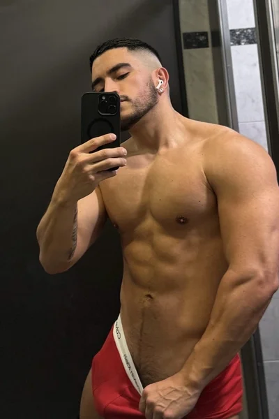 Andrés (27 años) — Madrid, España - 3