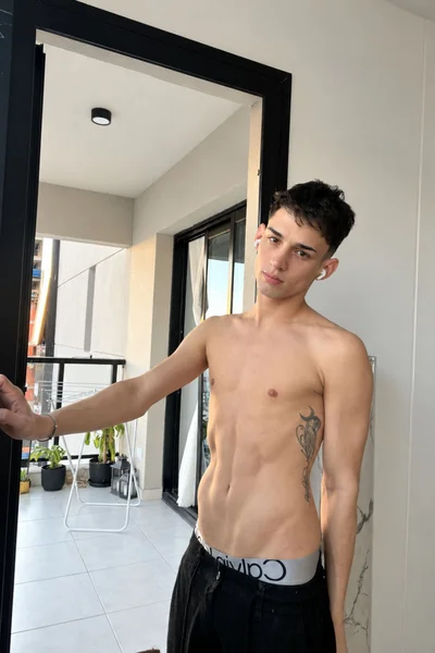 Grego (23 años) — Capital Federal, Argentina - 5