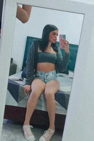 Perla Francisca (22 anos) — Almagro, Argentina - 5