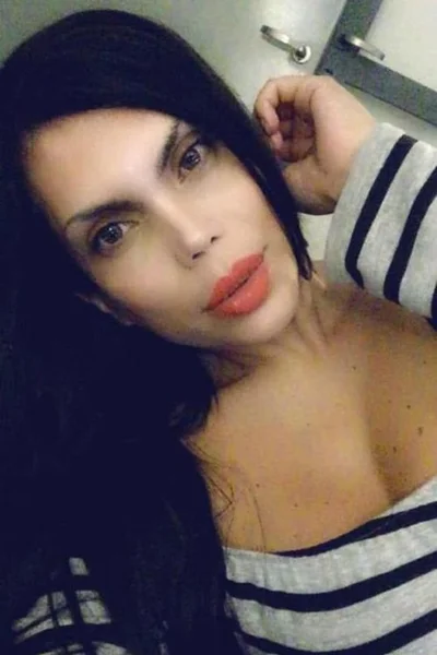 Keyri (26 años) — Bahía Blanca, Argentina - 18
