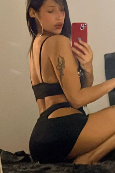 Eliana (25 años) — Ciudad de la Costa, Uruguay - 6