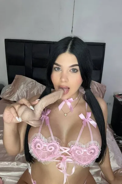 Kendall (23 años) — José C. Paz, Argentina - 14
