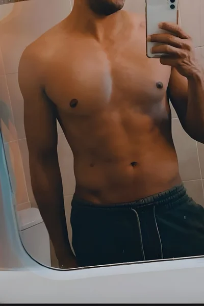 Leo (31 años) — Montevideo / Centro