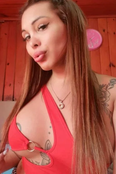 Avril Anderson (30 años) — Colegiales, Argentina - 67