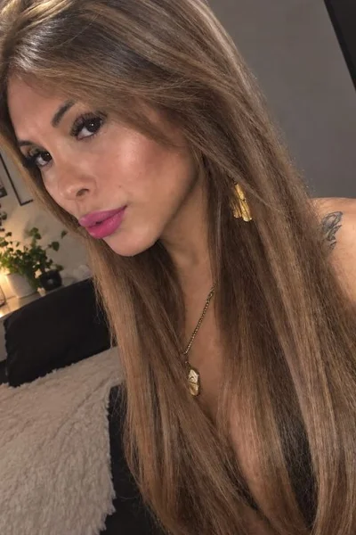 Avril Anderson (30 años) — Colegiales, Argentina - 5