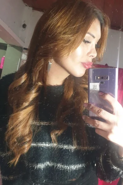 Avril Anderson (30 años) — Colegiales, Argentina - 76