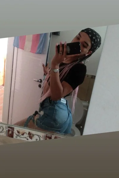 Roma Nahomy (25 anos) — Tandil, Argentina - 18
