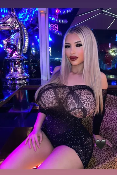 Barbie (20 años) — Palermo, Argentina - 29