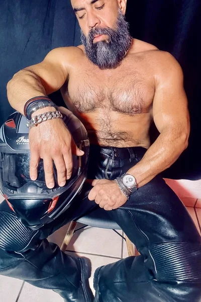 Benjamín (41 years) — Ciudad de México, México - 15