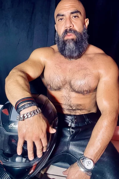 Benjamín (41 years) — Ciudad de México, México - 17