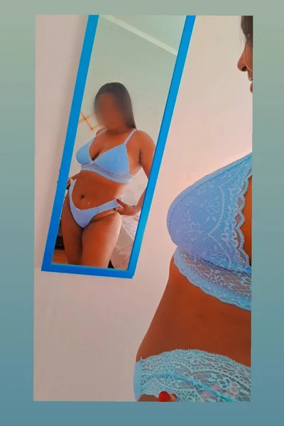 Evelin (29 years) — Tres Cruces, Uruguay - 6