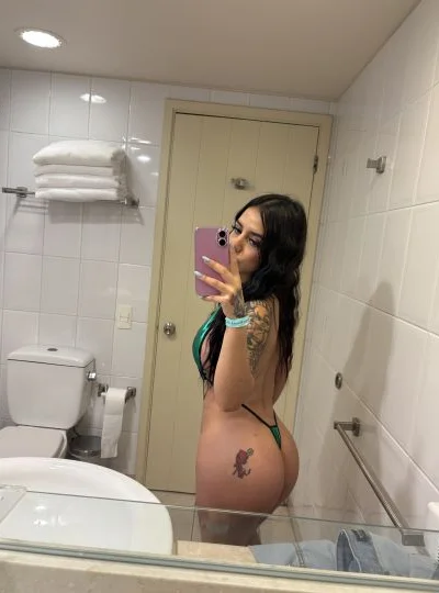 Canela (21 years) — Las Condes, Chile - 9