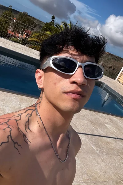 Dante (24 years) — Madrid, España - 8