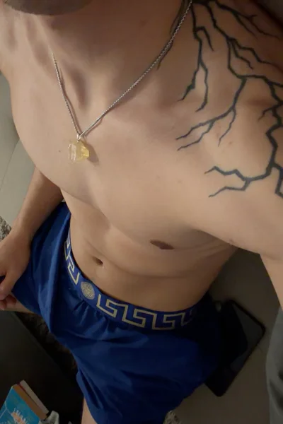 Dante (24 years) — Madrid, España - 3
