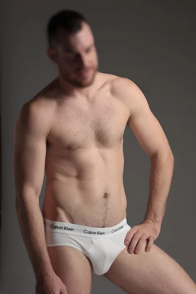 Tom (29 years) — Madrid