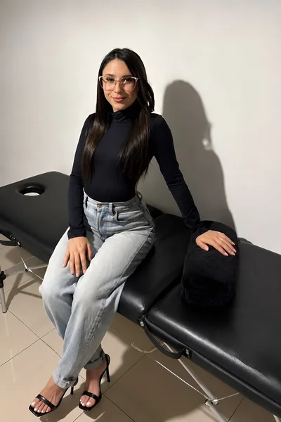 Luana (24 anos) — Belgrano