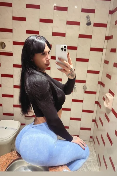 Lali (23 anos) — Rosario, Argentina - 19