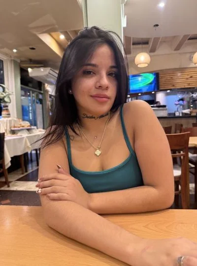 Aixa (20 años) — Merlo, Argentina - 15