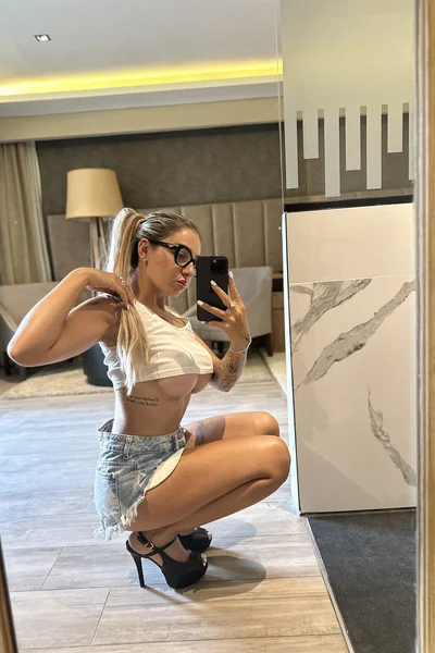 Zara (25 años) — Palermo, Argentina - 3