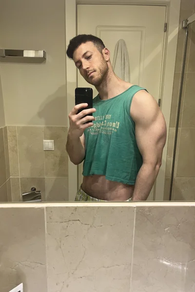 Sergio (28 years) — Madrid, España - 4