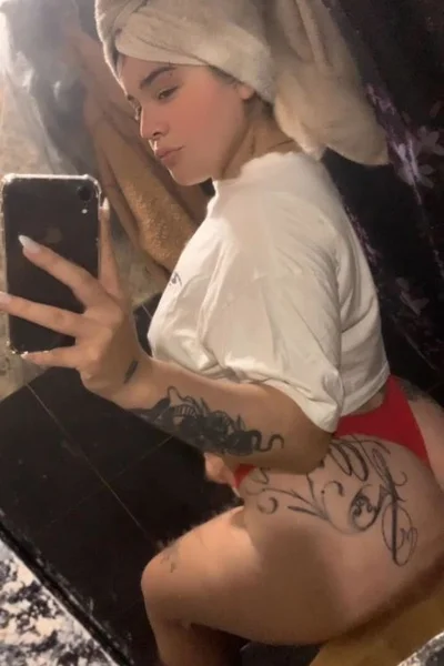 Luciana Lp (27 años) — Montserrat, Argentina - 6