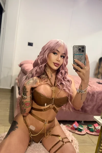 Andrea Soto (25 anos) — Ciudad de México, México - 100