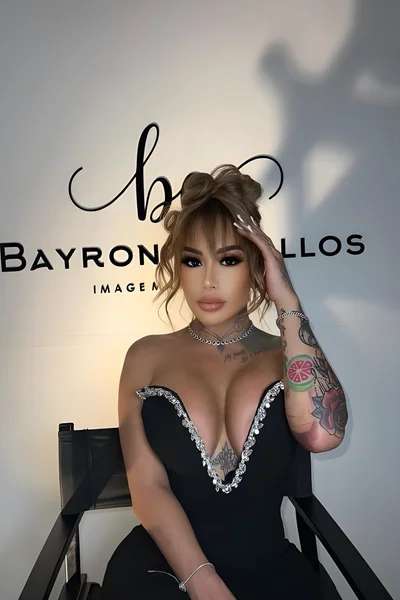 Andrea Soto (25 anos) — Ciudad de México, México - 65