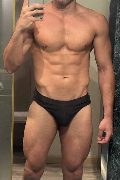Nick (30 años) — Madrid