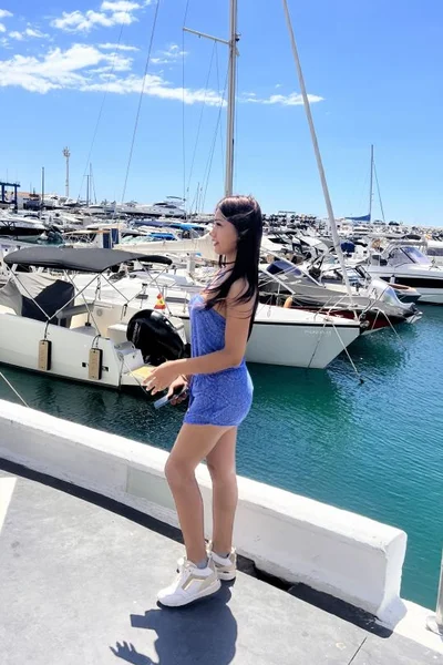 Danitza Vivanco (27 years) — Providencia, Chile - 33