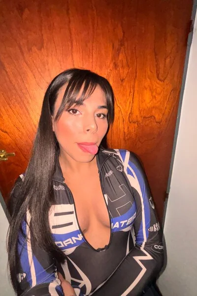 Juls Cor (23 anos) — Capital, Argentina - 45