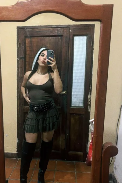 Juls Cor (23 anos) — Capital, Argentina - 18