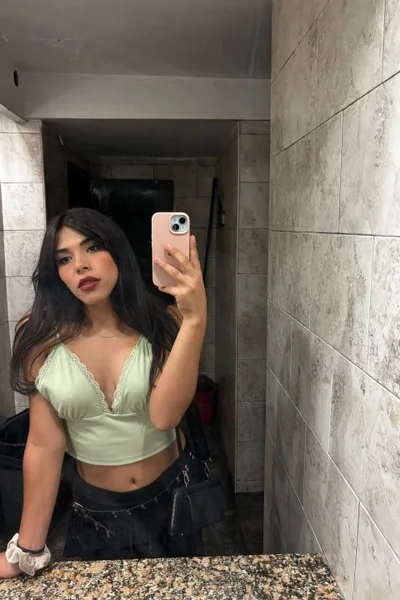 Juls Cor (23 anos) — Capital, Argentina - 38