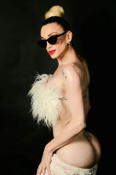 Luciana Dicapri (30 años) — Obelisco, Argentina - 36