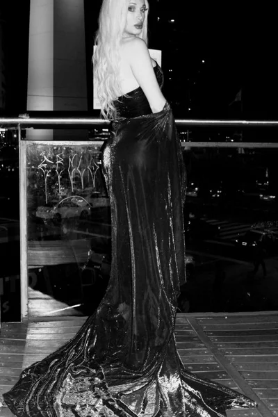 Luciana Dicapri (30 años) — Obelisco, Argentina - 51