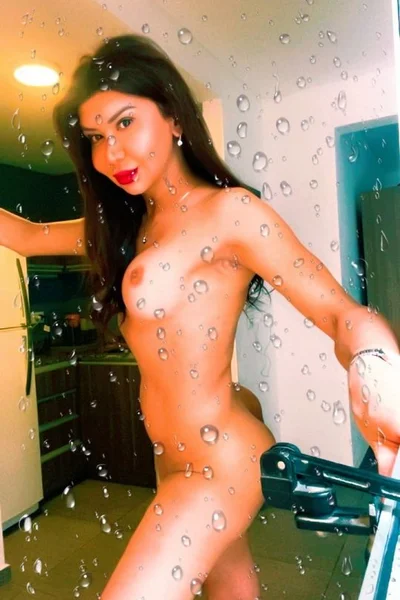 Cecilia Hot (35 años) — Palermo, Argentina - 2