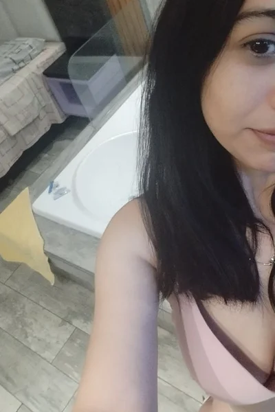 Mile (33 años) — Almirante Brown, Argentina - 25