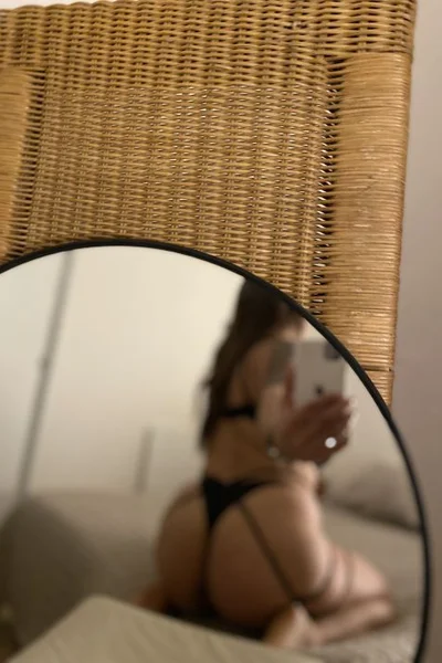 Carola (32 años) — Almirante Brown, Argentina - 12