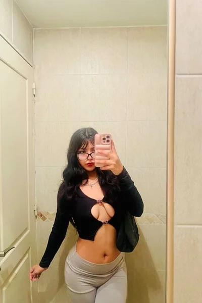 Lua (19 años) — Palermo, Argentina - 1
