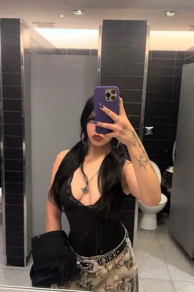 Lua (19 años) — Palermo, Argentina - 16