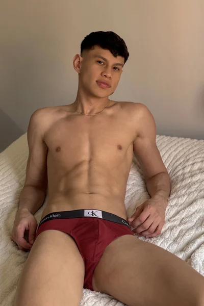 Mati (22 anos) — Madrid, España - 5