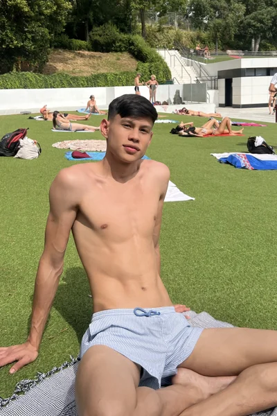 Mati (22 anos) — Madrid, España - 16