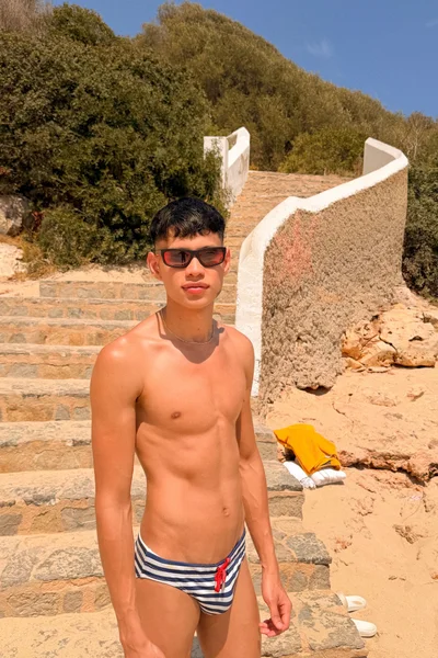 Mati (22 anos) — Madrid, España - 7