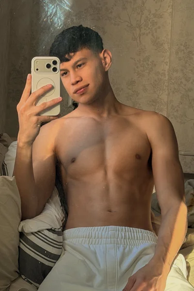 Mati (22 anos) — Madrid, España - 10