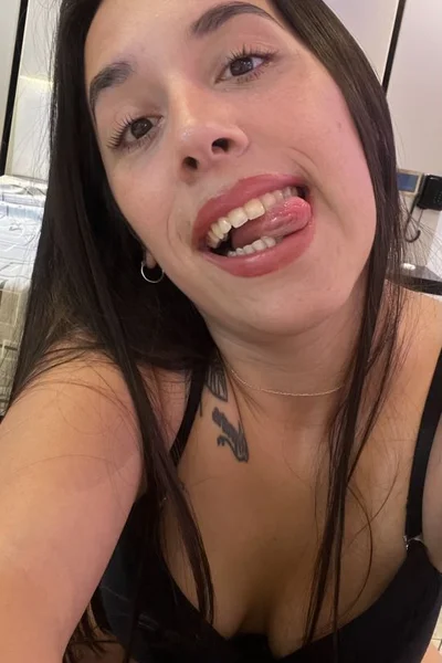 Evelyn (26 years) — Guaymallén, Argentina - 26