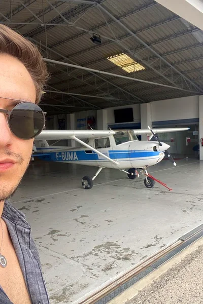 Guilherme (23 years) — Balneário Camboriú, Brasil - 4