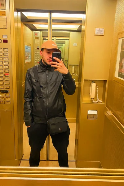Guilherme (23 years) — Balneário Camboriú, Brasil - 7