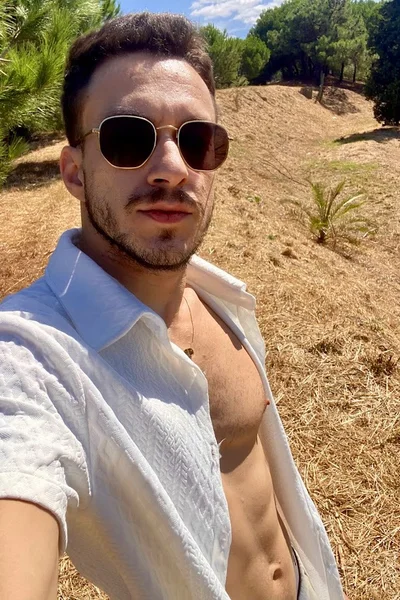 Guilherme (23 years) — Balneário Camboriú, Brasil - 1