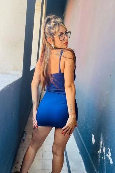 Pamela (22 años) — Microcentro, Argentina - 19