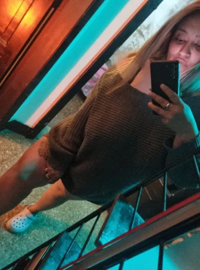 Ludmi (29 years) — Mataderos, Argentina - 14