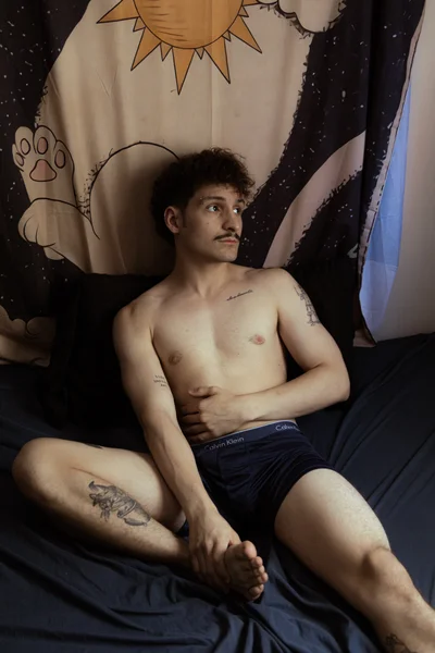 Mateo (24 años) — Madrid, España - 3